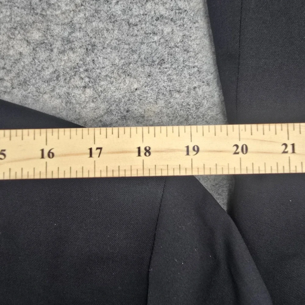 Canali Blazer Jacket Mens (US) 44R Black 100% Virgin Wool 2-Button Made in Italy